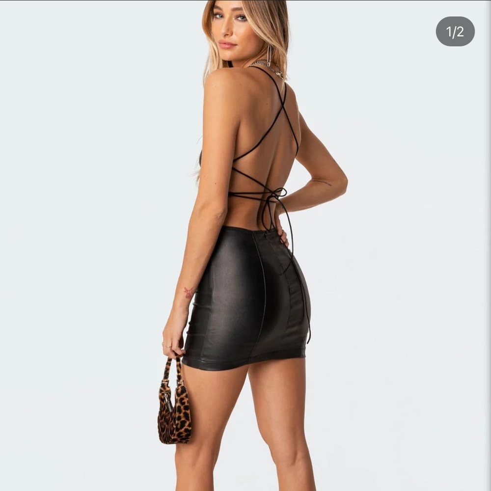Black dress Edikted
